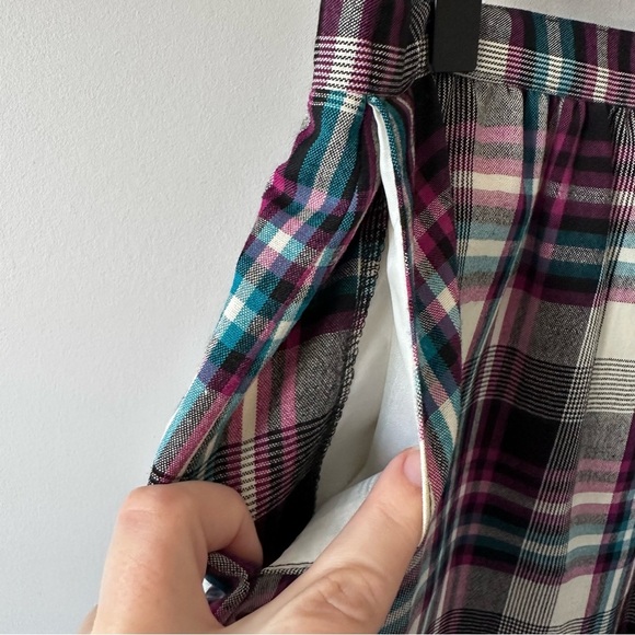 Pendleton Vintage 100% Pure Virgin Wool Plaid Pleated Skirt Sz 12 Purple/Black - Picture 4 of 14